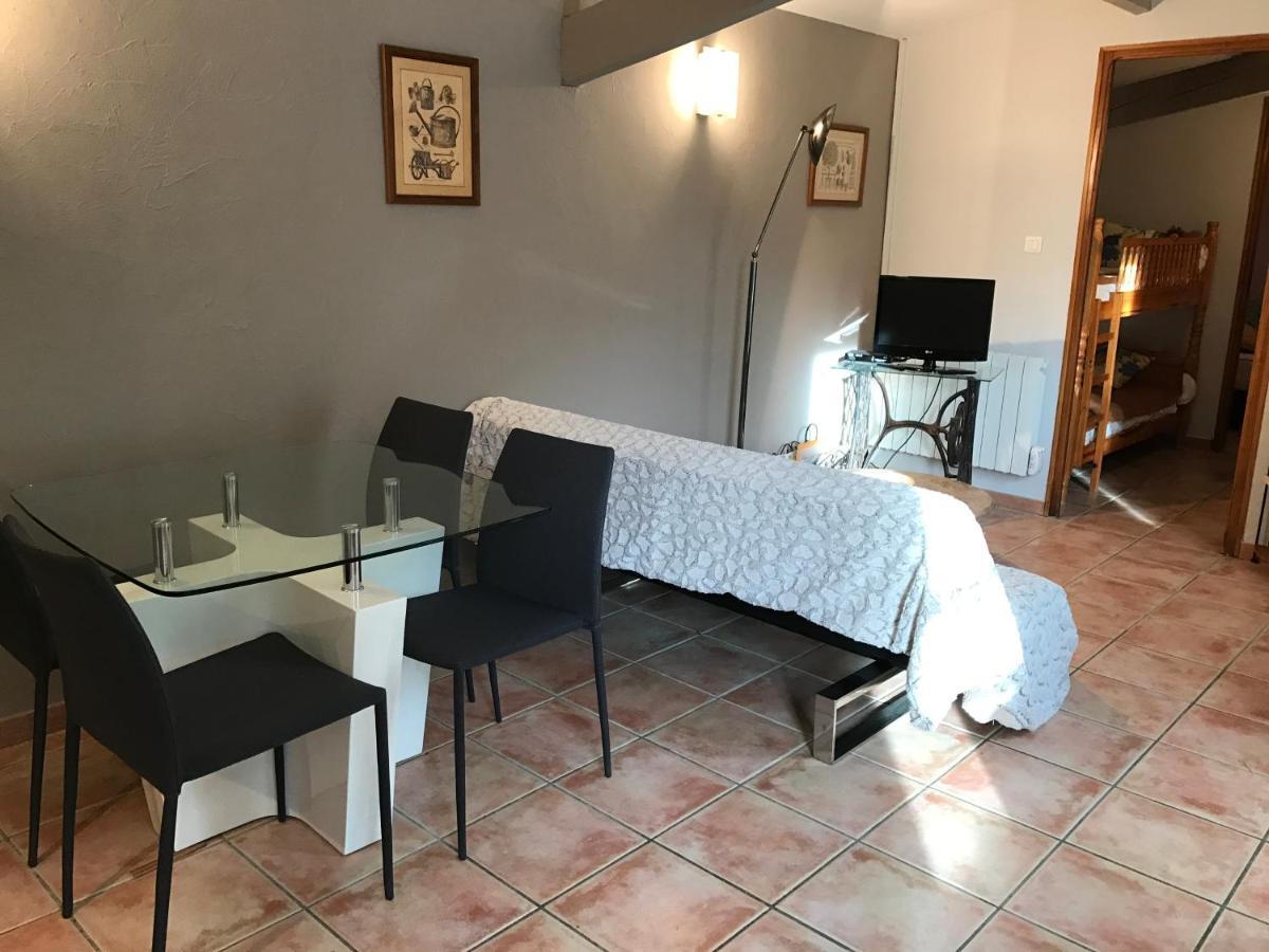 Les Mazets De La Reine Pedauque Villa Paradou Ngoại thất bức ảnh